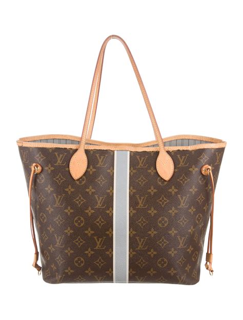 Products by Louis Vuitton: Neverfull MM Tote Bag